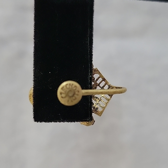 Vintage Multistone Screwback Earrings - Picture 4 of 5